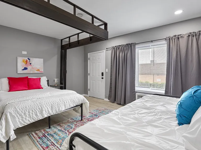 10549 Crown Rd #1 — Photo 7