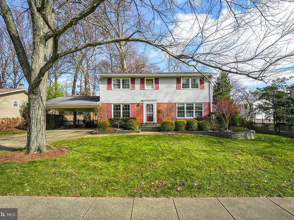 1st image of 2635 Bowling Green Dr