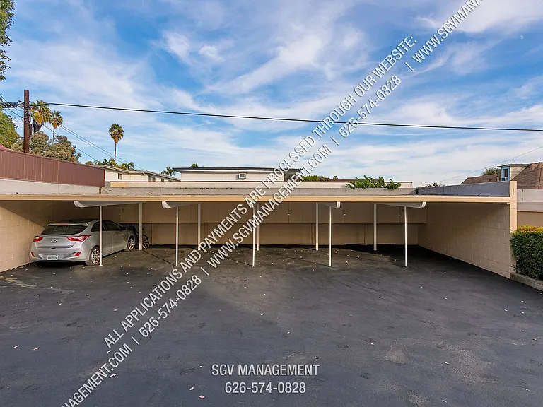 496 S Euclid Ave — Photo 20