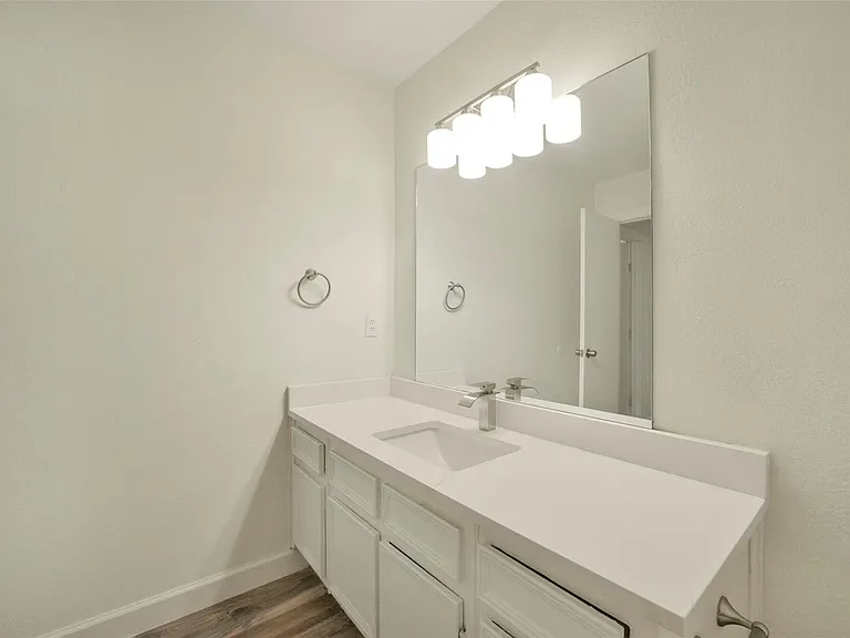 23122 Whispering Willow Dr — Photo 25