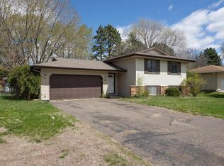5608 80th Ave N, Brooklyn Park, MN 55443