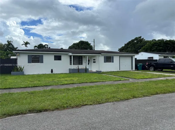 8750 SW 42nd Ter, Miami, FL 33165