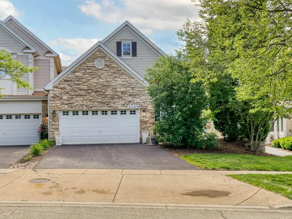 3009 Talaga Dr, Algonquin, IL 60102