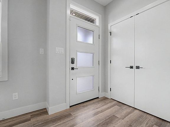 4th image of 10333 157th St NW