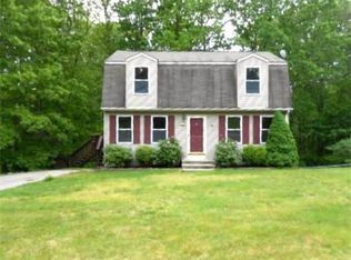 15 Jennifer Ln, Coventry, RI 02816
