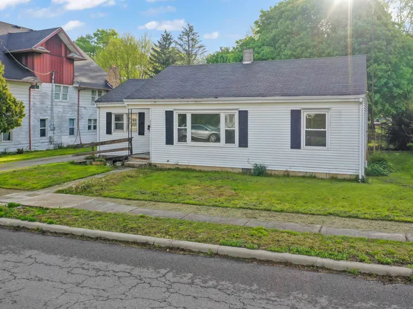 260 N 5th St, Middletown, IN 47356