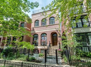 832 W Lill Ave, Chicago, IL 60614