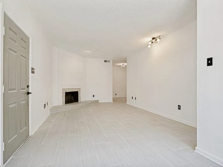 9254 Forest Ln #703 — Photo 9