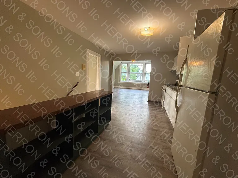 1383 E State St — Photo 2