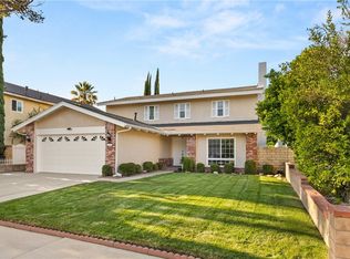 20027 Blythe St, Winnetka, CA 91306