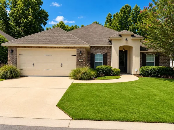 209 Riverbrooke Dr, Shreveport, LA 71115