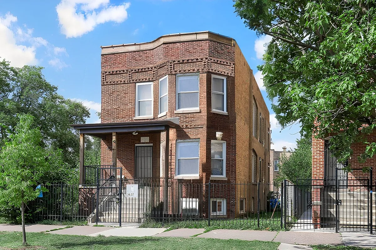 Building Photo - 3622 W Franklin Blvd #1