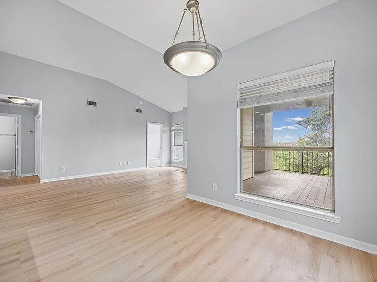 6000 Shepherd Mountain Cv #1312 — Photo 14