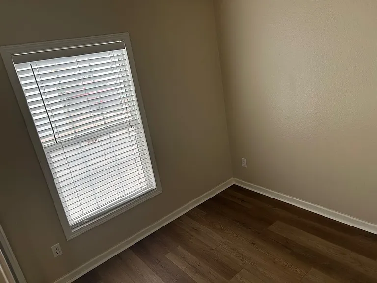 2211 Ashberry Ave #23 — Photo 13