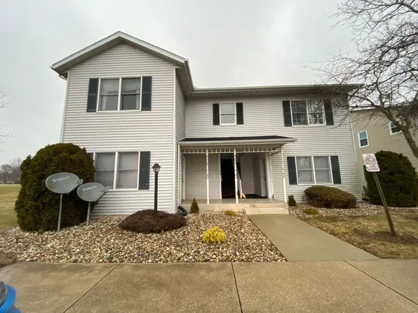 122 S Silverwood Ln, 122 S Silverwood Ln #B, Goshen, IN 46526