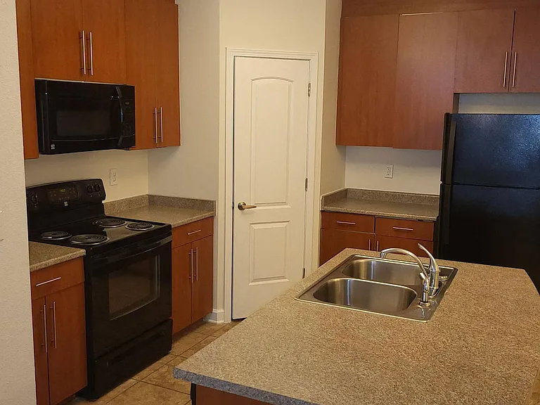 Clairmont at Perry Creek — Photo 35
