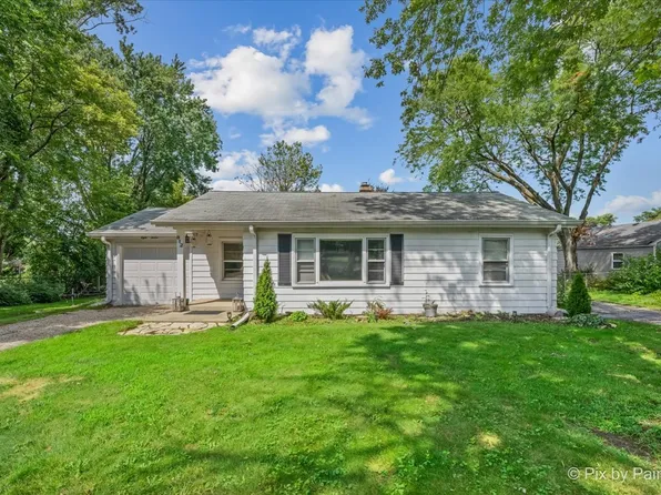 812 Hitchcock Ave, Lisle, IL 60532