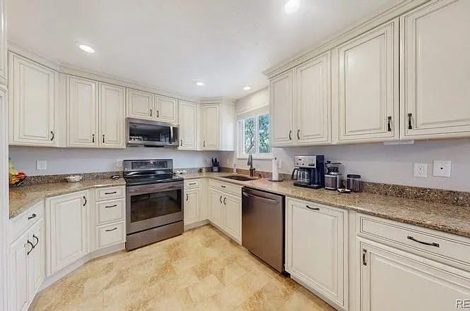 17677 E Prentice Cir — Photo 11