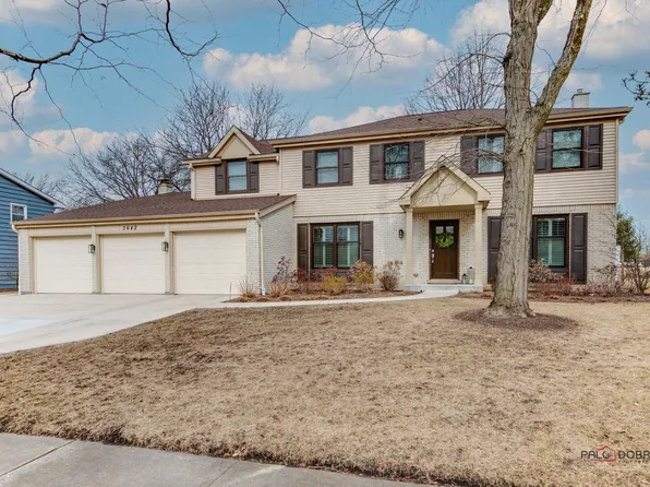 3642 Russett Ln, Northbrook, IL 60062