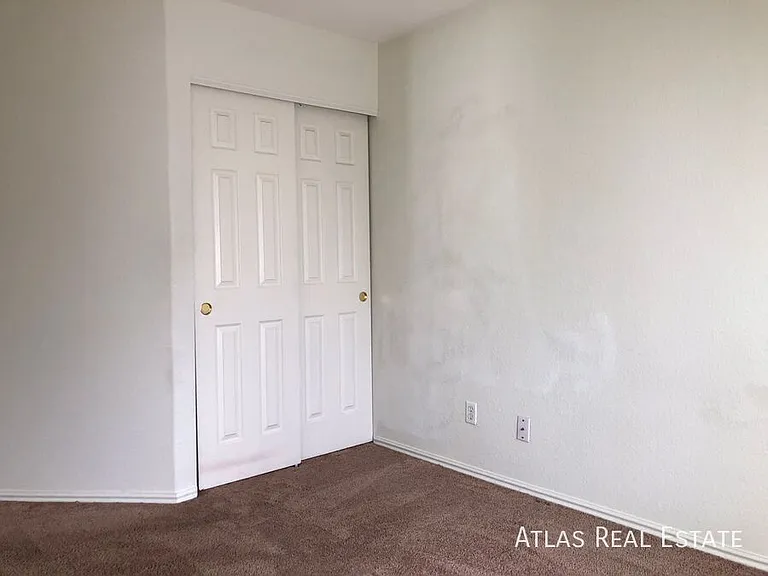 1316 S Alton Ct — Photo 21