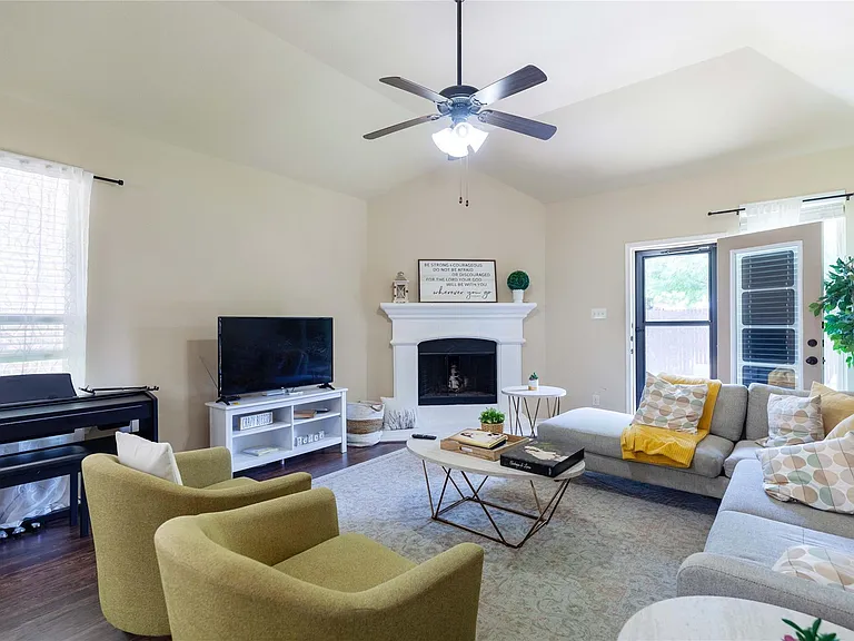 10113 Old Eagle River Ln — Photo 8