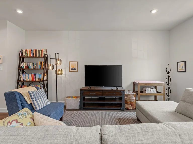 11194 Winding Brook Terrace Dr — Photo 30