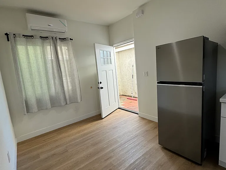 8449 Gold Coast Dr #8449 — Photo 5