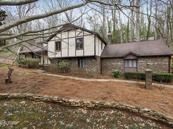 3217 Montlake Dr, Knoxville, TN 37920