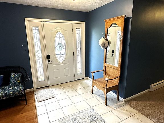 3rd image of 133 Beekin Dr