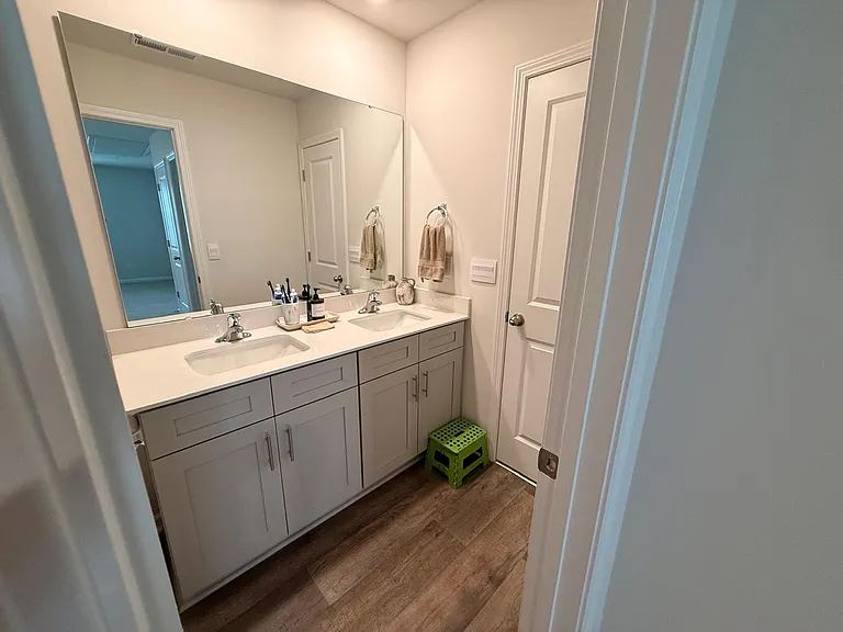 125 Chessie Rd — Photo 18
