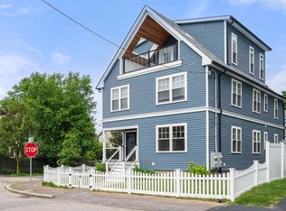 22 Quincy St #1, Watertown, MA 02472