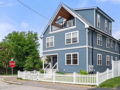 22 Quincy St #1, Watertown, MA, 02472