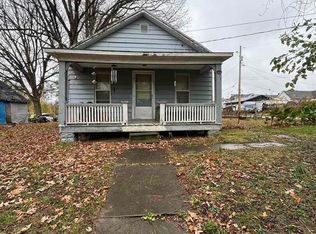 1610 N 4th St, Quincy, IL 62301