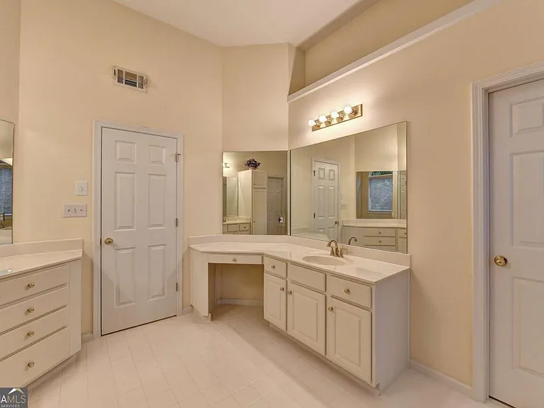 3615 Ansley Park Dr — Photo 42