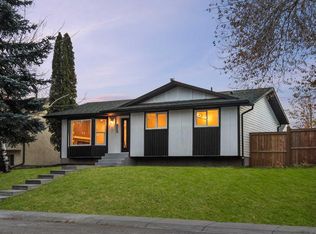 423 N Queen Anne Way SE, Calgary, AB T2J 4R8