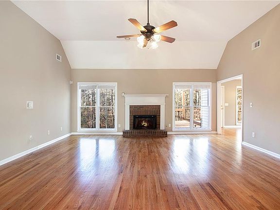 2nd image of 1036 Crown River Pkwy