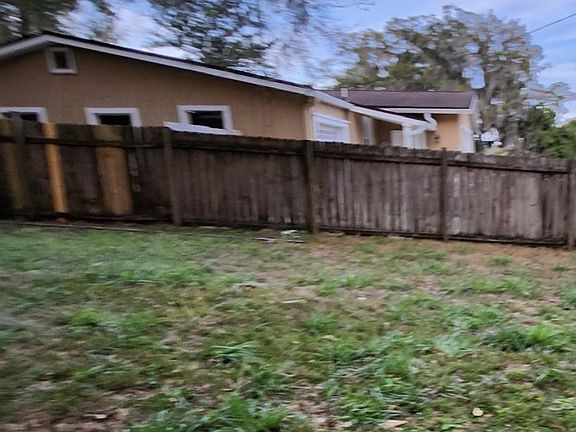 4th image of 6039 Hinely Ln
