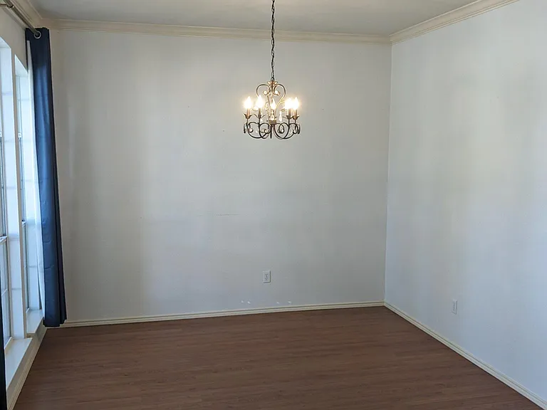 5001 Highlands Dr — Photo 15