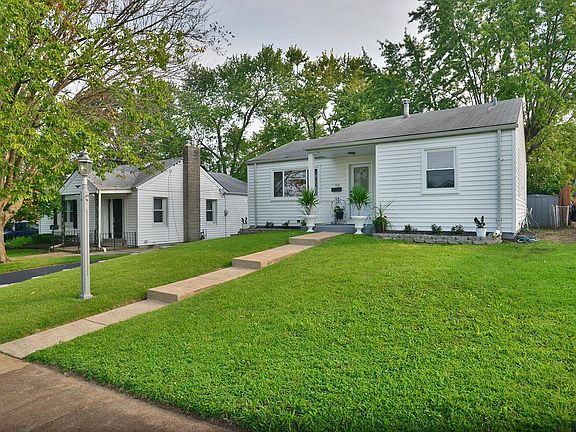 2nd image of 138 Sigsbee Ave