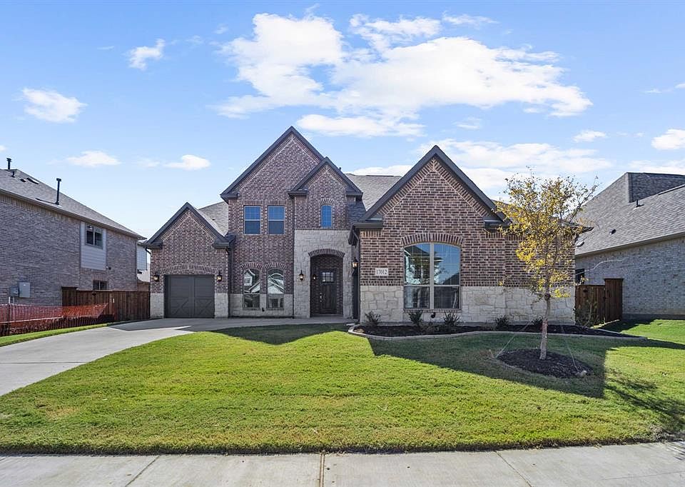 1st image of 17012 Clover Dr