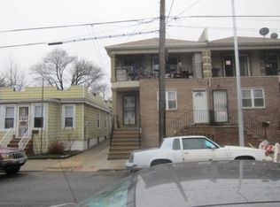 6076 59th Rd, Maspeth, NY 11378