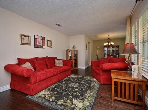 3rd image of 10801 El Salido Pkwy