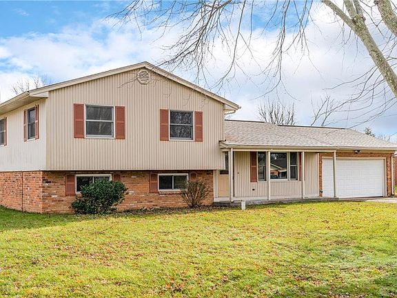 2nd image of 8884 Meadowlark Dr