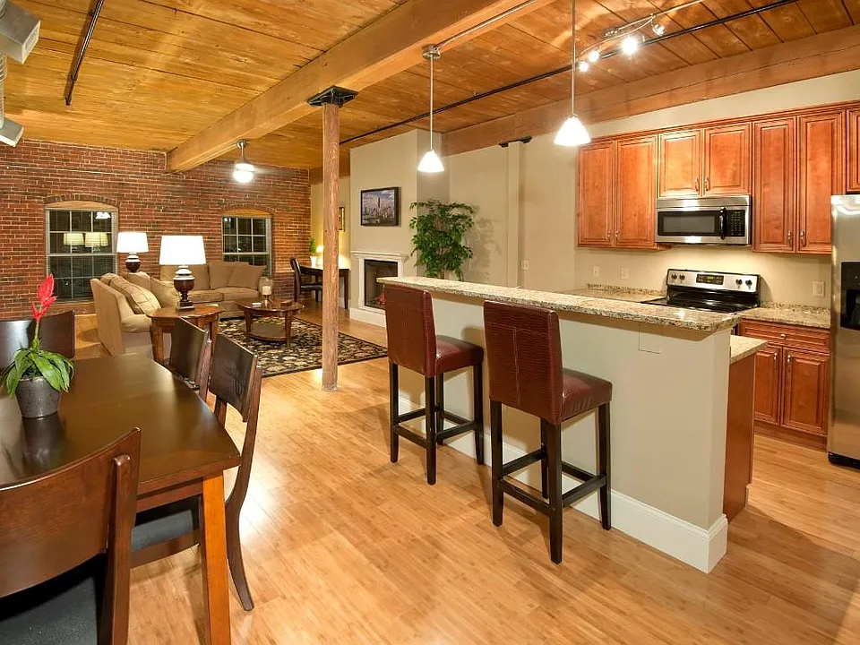 Lofts at Mill West