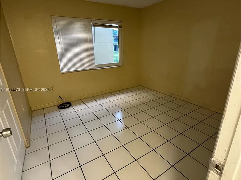 505 NW 177th St #103 — Photo 22