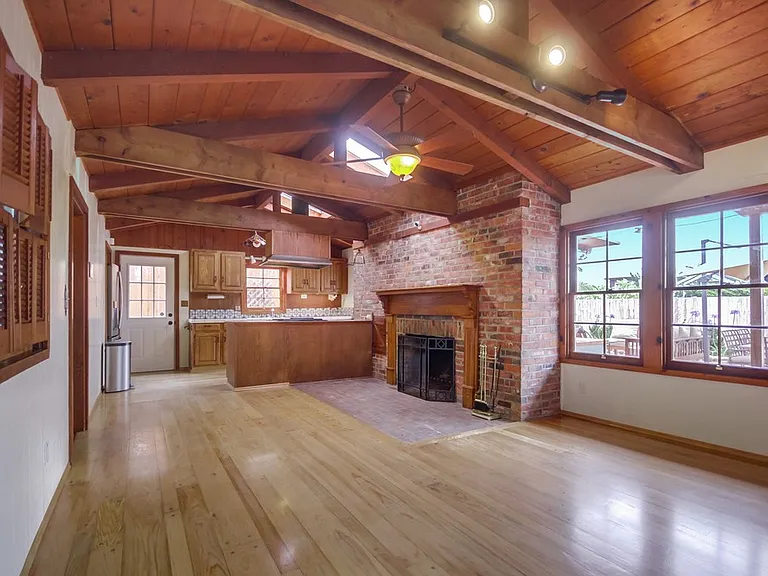 5305 La Jolla Mesa Dr — Photo 3