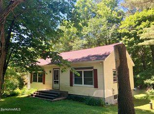 280 West Rd, Richmond, MA 01254