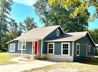 273 Pine Straw Ln, Huntington, TX 75949