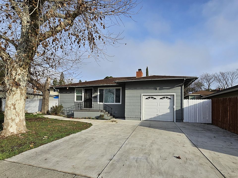 1st image of 2069 Solano Way