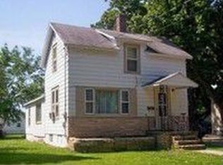 712 3rd Ave SE, Waseca, MN 56093